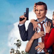 Pôster oficial do Novo Corra Que a Polícia Vem Aí, filme que resgata o humor absurdo clássico